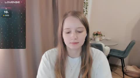 Alya online show from 06-15-26, 10:17