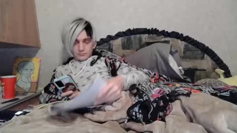 Alisha online show from 11-29-25, 05:21