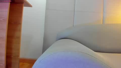           online show from 01-18-25, 04:10