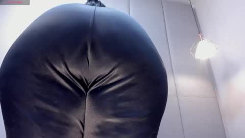           online show from 05-26-26, 12:01
