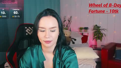 Snapshot of alisia_mars chatting on 12-14-24, 07:14 Alisia online show from 12-14-24, 07:14