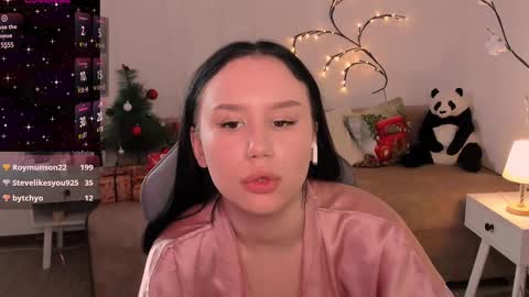 Snapshot of alisia_mars chatting on 12-27-24, 08:45 Alisia online show from 12-27-24, 08:45