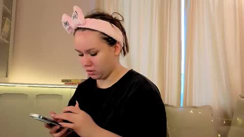 Alisia online show from 02-05-26, 07:46