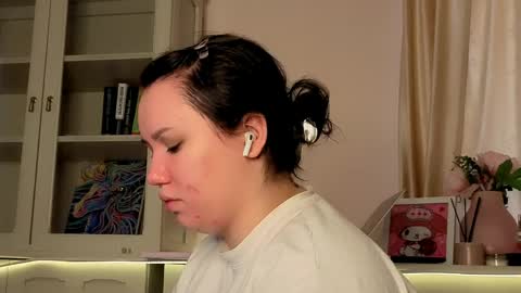 Alisia online show from 03-28-26, 08:03