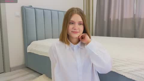 Alisia online show from 07-28-26, 02:35