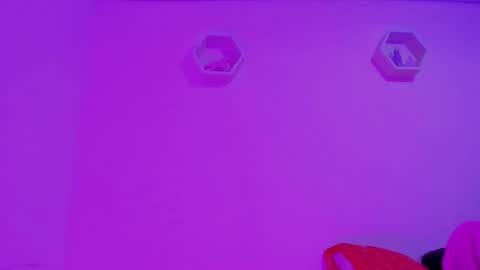 Alisia online show from 12-29-24, 06:56