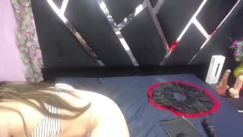 Alison Meiker online show from 02-18-25, 04:59