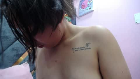 Alison Meiker online show from 03-26-26, 03:23