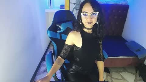 ALISON MOON online show from 09-15-25, 01:22