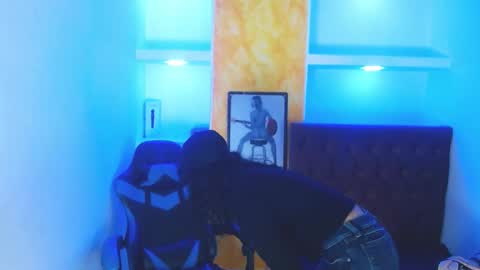 ALISON MOON online show from 09-20-25, 12:39