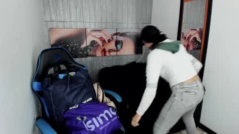 ALISON MOON online show from 10-02-25, 12:01