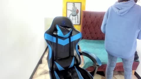 ALISON MOON online show from 11-12-25, 11:43