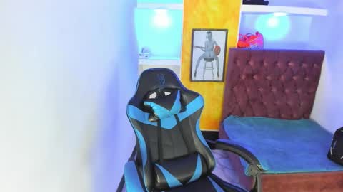 ALISON MOON online show from 11-26-25, 12:17