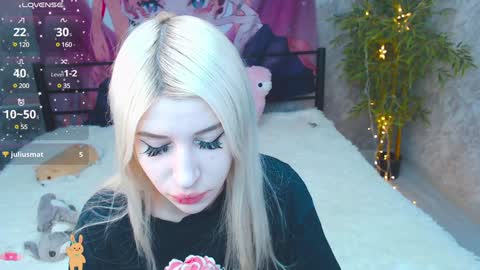 Snapshot of alison_moonlight chatting on 12-29-24, 12:41 Alison online show from 12-29-24, 12:41