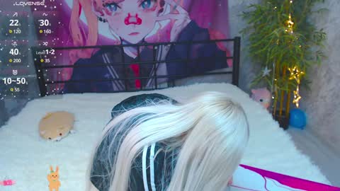 Snapshot of alison_moonlight chatting on 01-15-25, 01:02 Alison online show from 01-15-25, 01:02