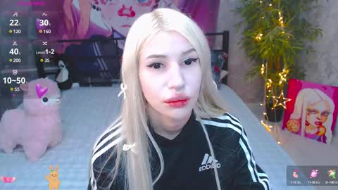 Snapshot of alison_moonlight chatting on 03-06-25, 07:21 Alison online show from 03-06-25, 07:21