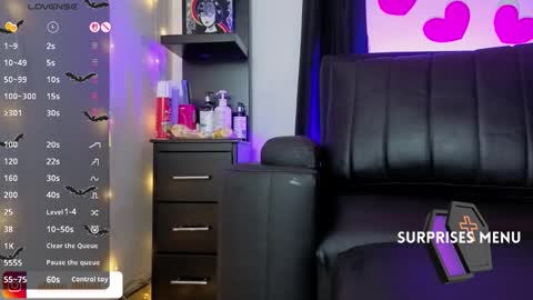 alison_wynter online show from 02-15-26, 07:51