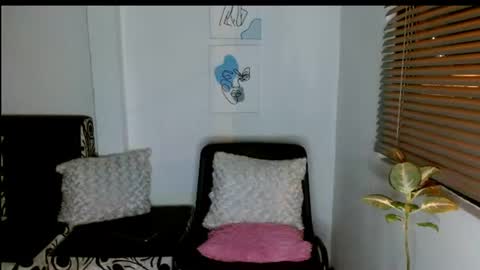 Snapshot of alisonturbay chatting on 06-21-26, 02:47 Alisonturbay online show from 06-21-26, 02:47