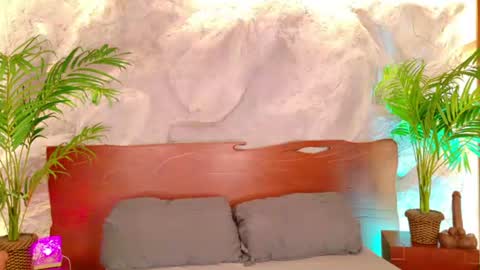 Alison Moon  online show from 07-17-26, 12:28