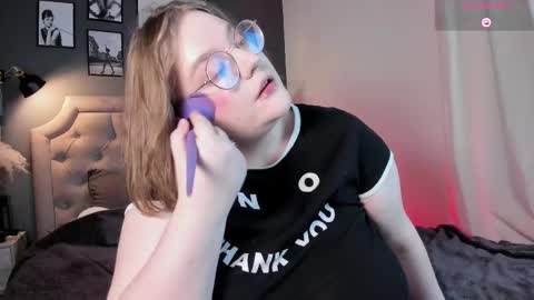 Snapshot of alissa_styles chatting on 02-20-25, 04:25 Alissa online show from 02-20-25, 04:25