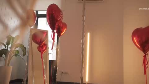 Alissa online show from 02-14-25, 01:18