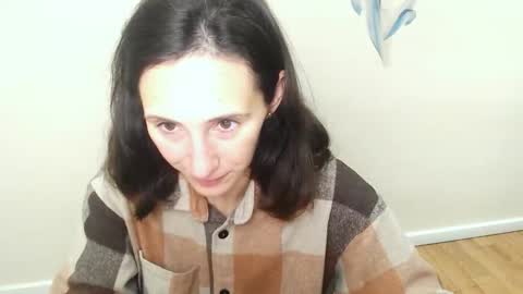 Snapshot of alissajersy_ chatting on 10-06-25, 08:34 Alissa online show from 10-06-25, 08:34