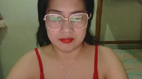Snapshot of alissalove18 chatting on 04-11-26, 04:06 alissalove18 online show from 04-11-26, 04:06