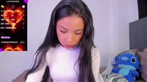 Mara  Isabel online show from 07-22-26, 06:32
