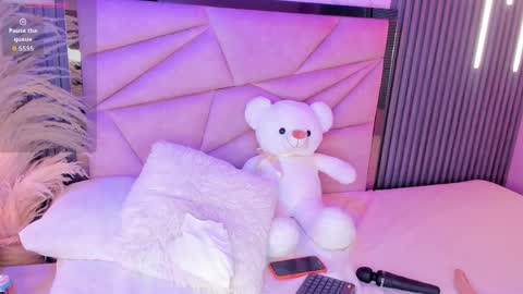 Alisse Miller online show from 06-09-26, 04:57