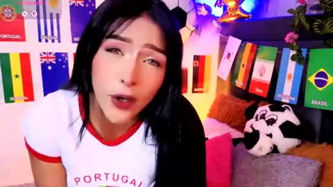 Snapshot of alisse_xx chatting on 06-13-26, 03:26 alisse_xx online show from 06-13-26, 03:26