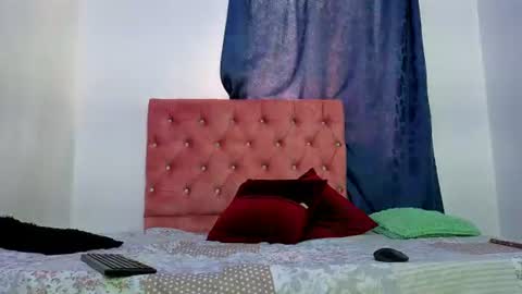 alisson0002 online show from 06-14-26, 07:05