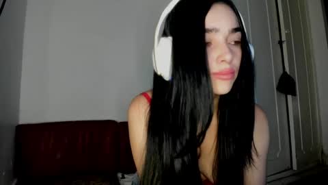 Alisson369  online show from 04-21-26, 08:20