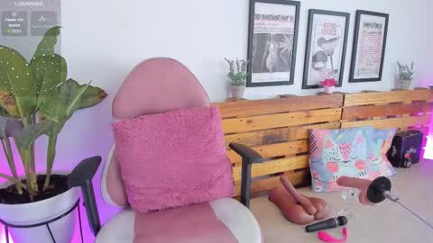 Alisson  online show from 11-10-25, 08:30