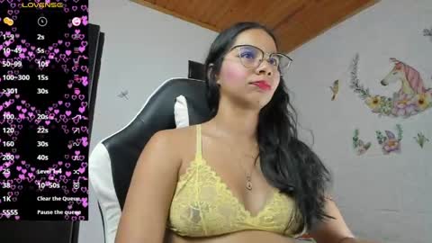 Snapshot of alisson_hoffman05 chatting on 05-10-26, 12:05 Alisson hoffman05 online show from 05-10-26, 12:05