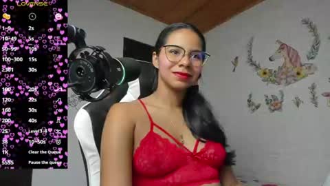Snapshot of alisson_hoffman05 chatting on 07-25-26, 05:54 Alisson hoffman05 online show from 07-25-26, 05:54