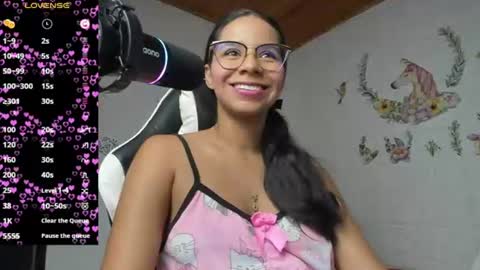 Snapshot of alisson_hoffman05 chatting on 08-08-26, 09:28 Alisson hoffman05 online show from 08-08-26, 09:28