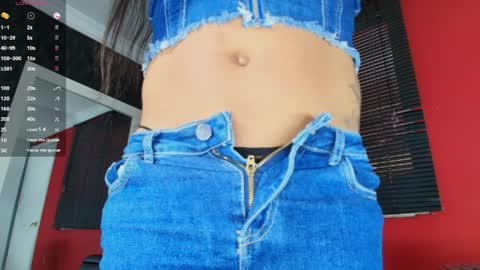 Alison Steeler online show from 04-11-26, 08:46