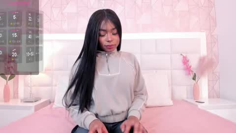 Snapshot of alisson_thompson_ chatting on 01-25-25, 12:16 alisson_thompson_ online show from 01-25-25, 12:16