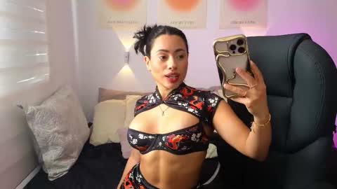 alissonpeer online show from 10-19-25, 01:34