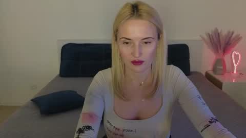 alisssarose online show from 01-07-25, 10:41