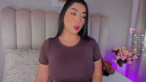 Snapshot of alissyadanger chatting on 05-07-26, 02:28 TATIS online show from 05-07-26, 02:28