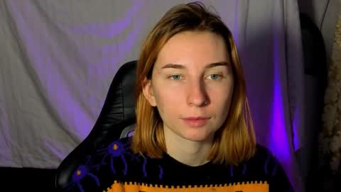 Snapshot of alisun_ chatting on 10-07-25, 04:59 A L I C E online show from 10-07-25, 04:59