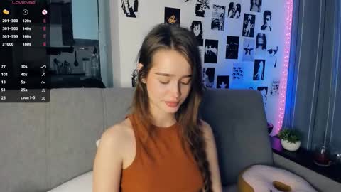 Alivia online show from 11-06-25, 09:21