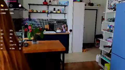 Alivia    online show from 07-10-26, 09:01