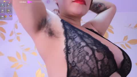 Alix online show from 11-21-25, 07:56