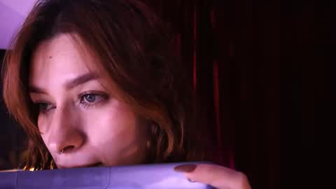 Alix online show from 03-18-26, 03:31