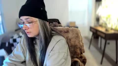 alix_valentine online show from 11-13-25, 02:49