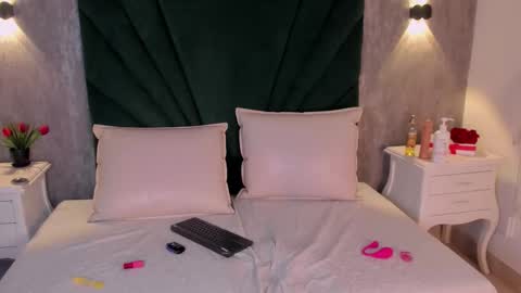  Alexis Etereo  online show from 02-13-26, 08:05