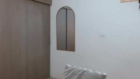 alix online show from 01-18-26, 06:23