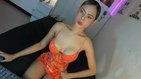 hello your lovely ALIYAH online show from 06-08-26, 10:43